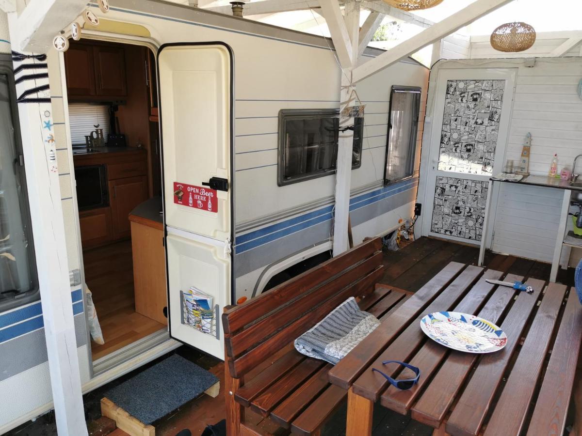 Sea Caravan/Camper On The Beach Kiten  Luaran gambar